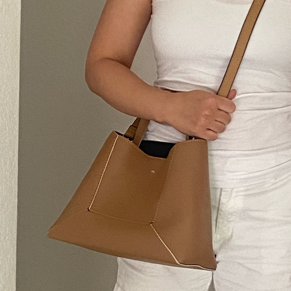 Purificacion Garcia/ 100% Leather/ Tan color